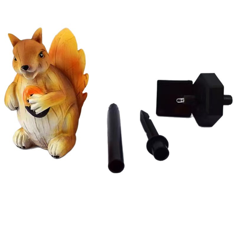 LED Solar Resin Squirrel Groun - Outdoor Lighting Ground Fixtures reseña y precio